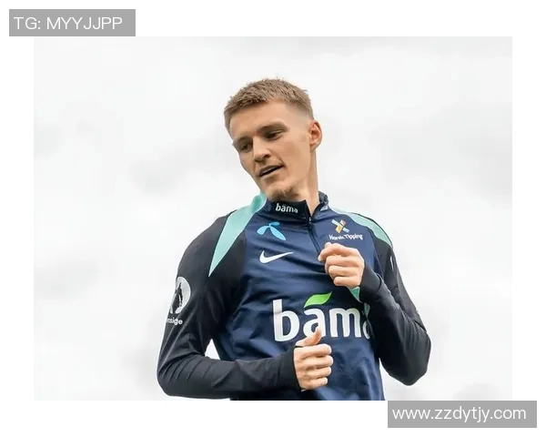 足球明星同款短发发型推荐让你瞬间变身球场风云人物